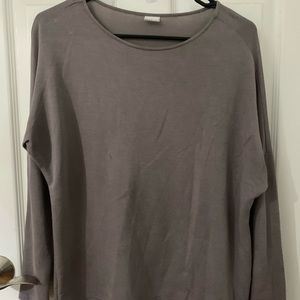 Grey/tan long sleeved shirt